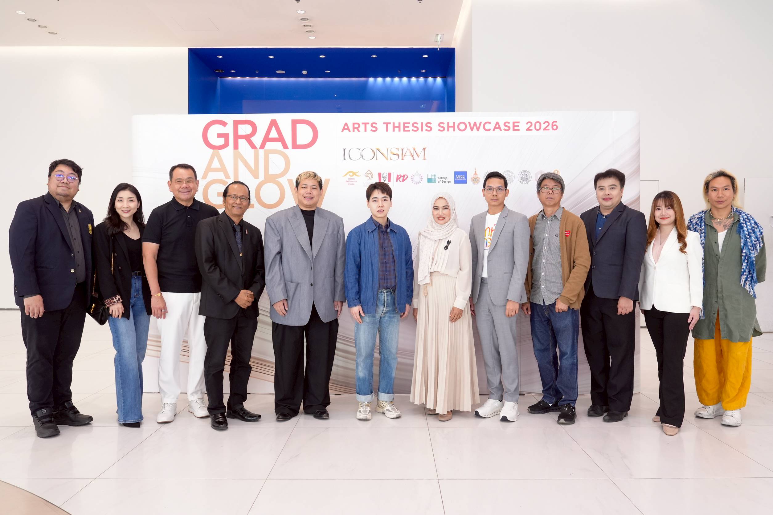 ไอคอนสยาม จับมือ สศร. และพันธมิตรเปิดเวทีพลังความคิดสร้างสรรค์จากนักศึกษาศิลปะรุ่นใหม่ในงาน “Grad and Glow Arts Thesis Showcase” 2026