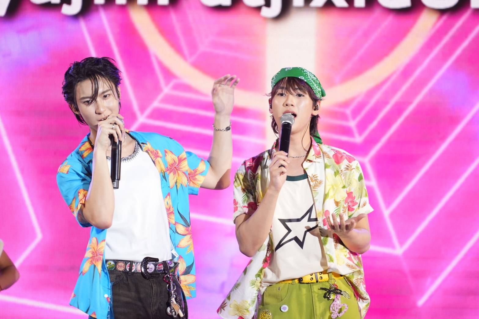 ไอคอนสยาม สาดความสุขไม่พัก จัดเต็มความบันเทิงครบรสริมเจ้าพระยา“อู่อู๋–เซฟ”, “ริวจิน–แพทจิ”, “DOMUNDI GEN 5” ปล่อยเคมีความจิ้นเพลินกับลิเกเงินล้าน “ศรราม น้ำเพชร” และมันต่อเนื่องด้วยมินิคอนเสิร์ต “New Country”